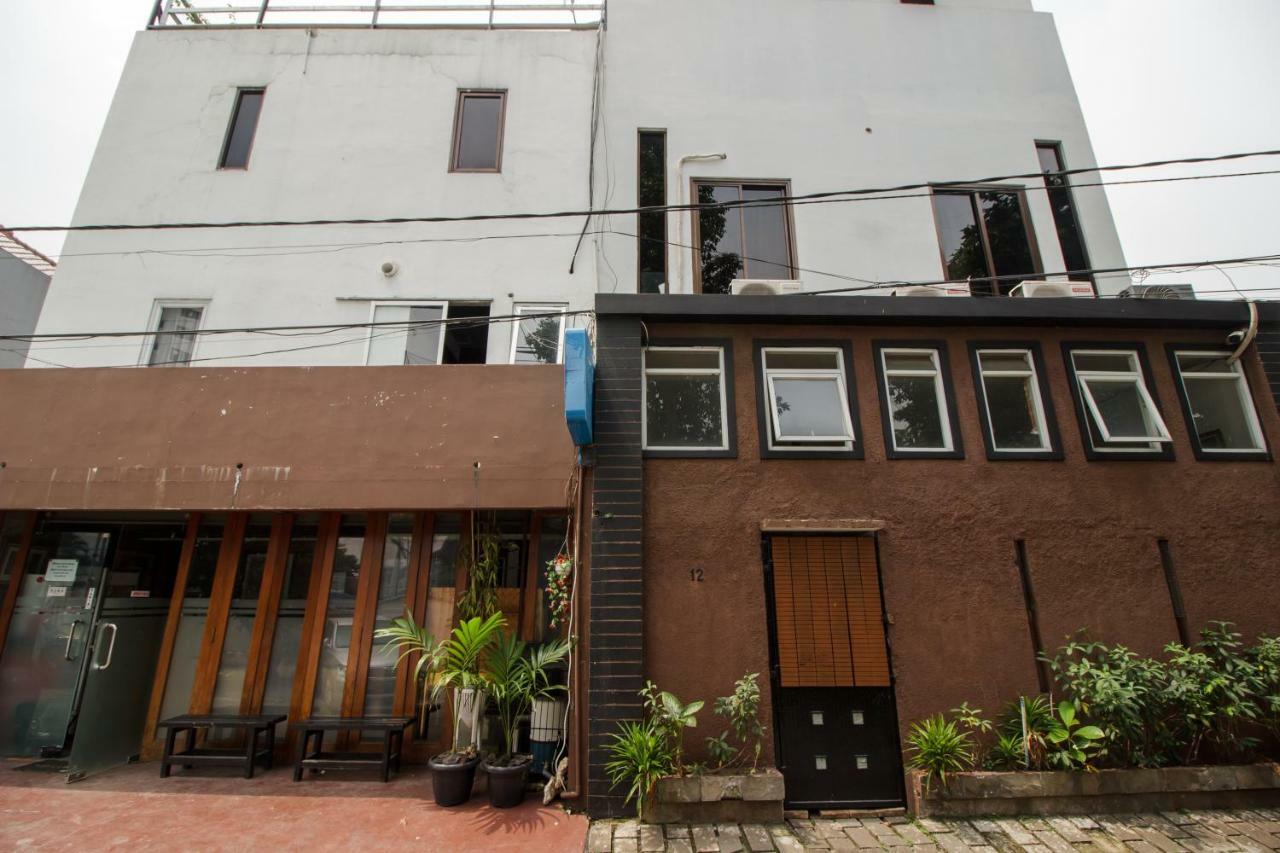 红多兹伊斯兰酒店@塔曼本东甘阿萨汉 雅加达 外观 照片